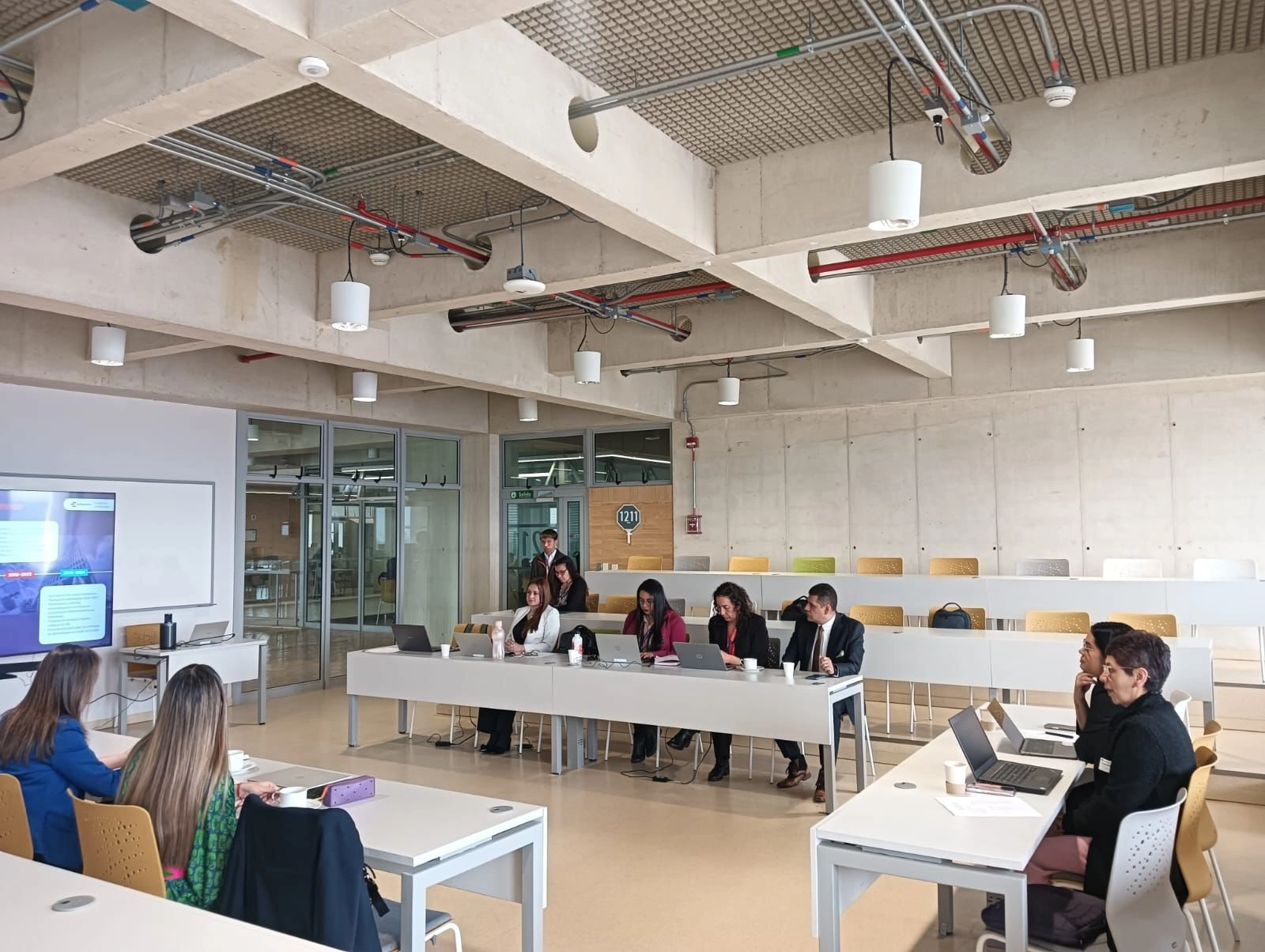 Mentora Consultores - Decisiones estratégicas